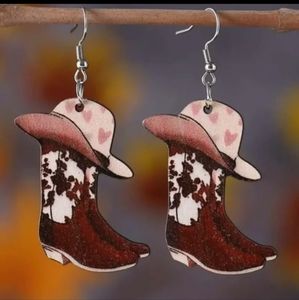 NWT Boots & Hat Earrings
